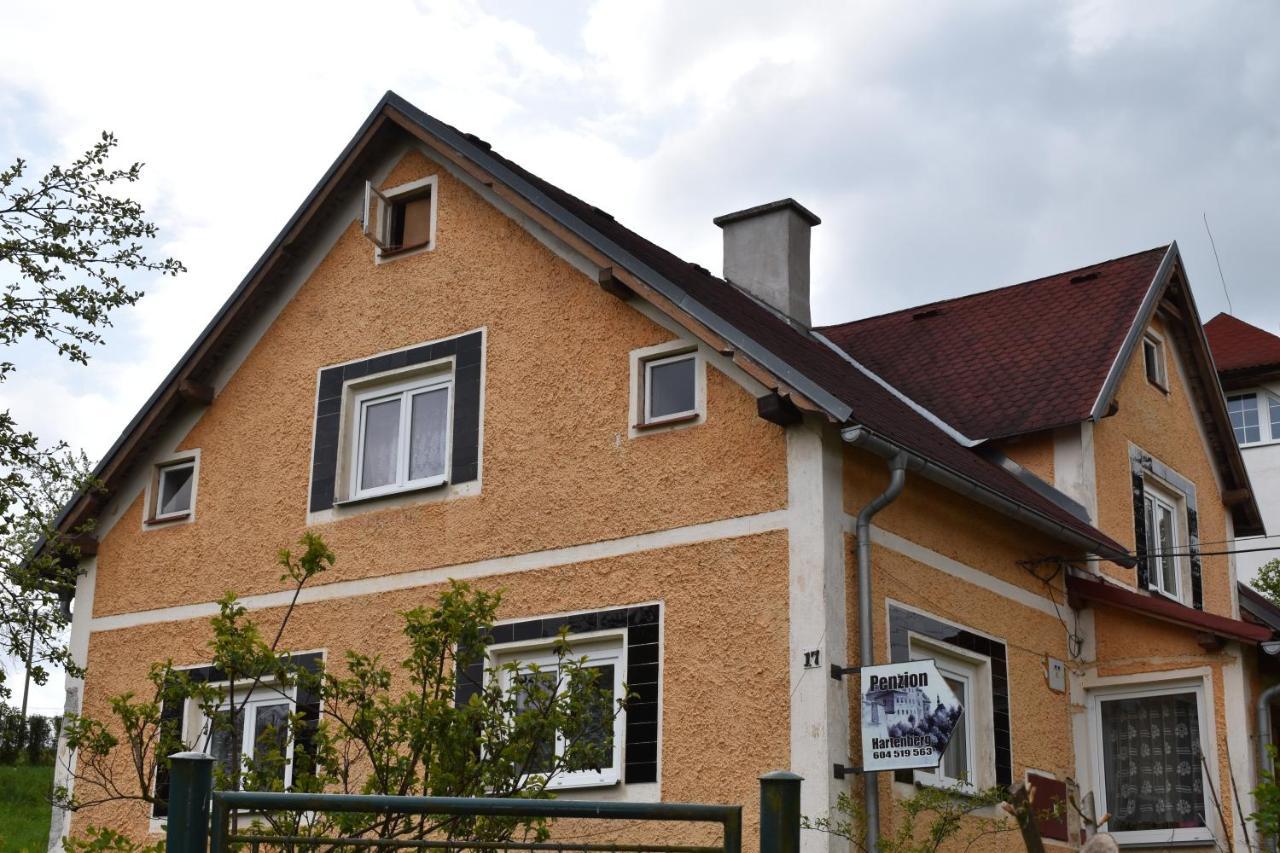 Guest House Hartenberg Sokolov Eksteriør bilde
